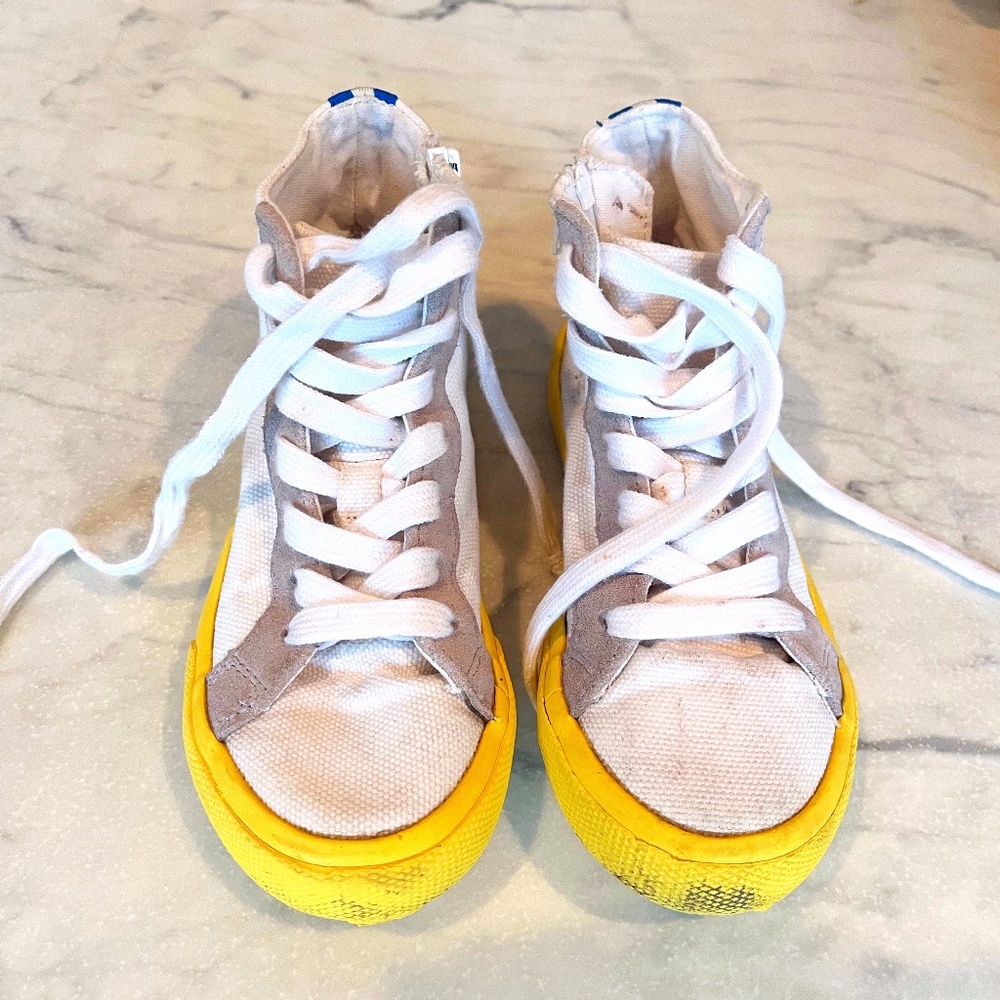 Boden Contrast Canvas High Tops